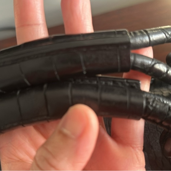 Aigner - Picture 5 of 6